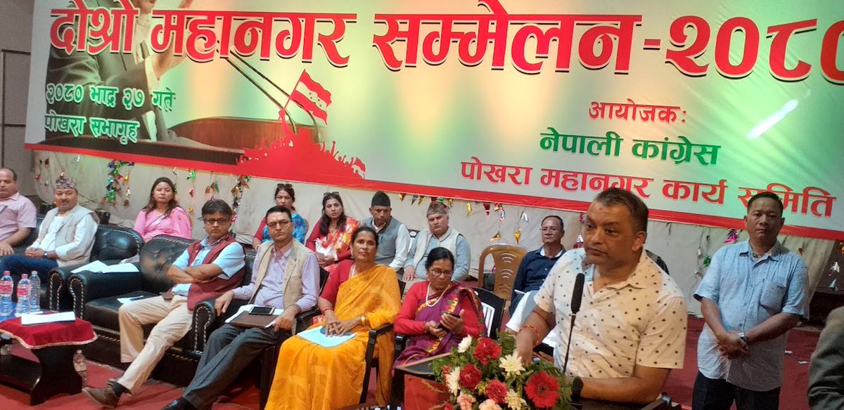 प्रचण्डलाई प्रधानमन्त्री बनाउँदा कांग्रेस कार्यकर्ताले चित्त दुखाउन हुँदैन : गगन थापा